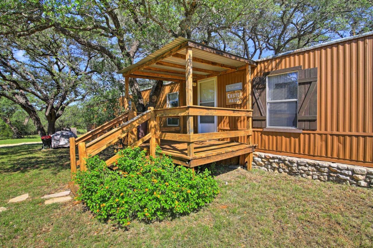 Quiet Utopia Cabin With Deck And Mountain Views! Luaran gambar